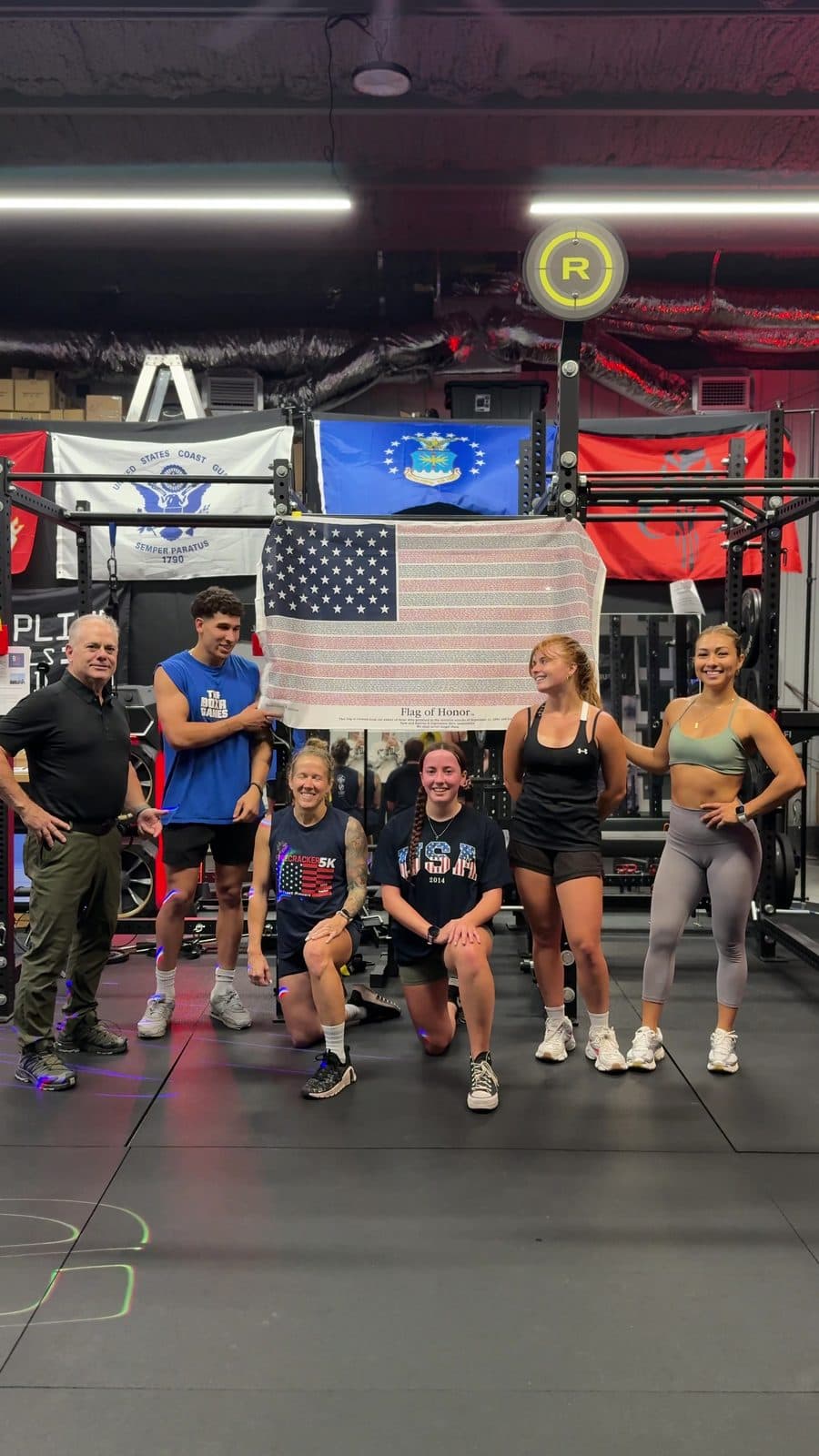 Shred Shed members and coaches together after a session